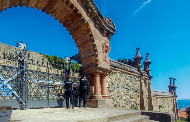 La alcaldesa de Comillas: "Este verano no podrá visitarse el cementerio" episode artwork