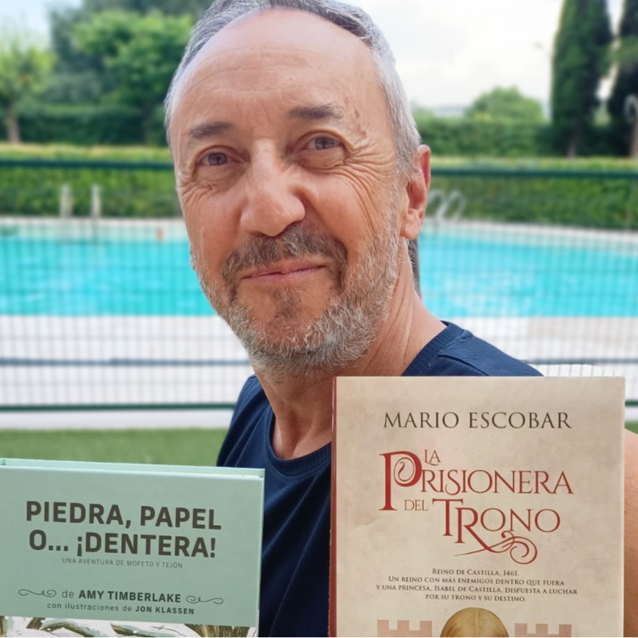 Biblioteca de verano del 15 de julio con Mario Escobar episode artwork