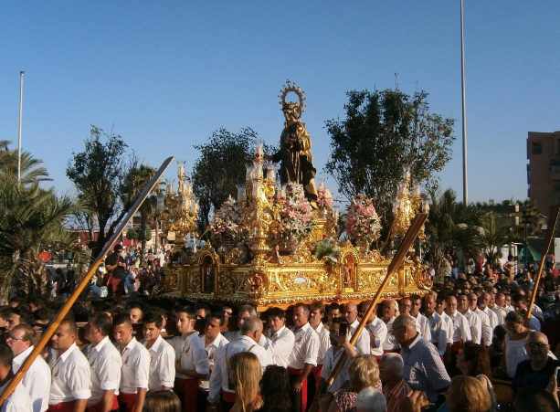 Málaga se vuelca con el día del Carmen