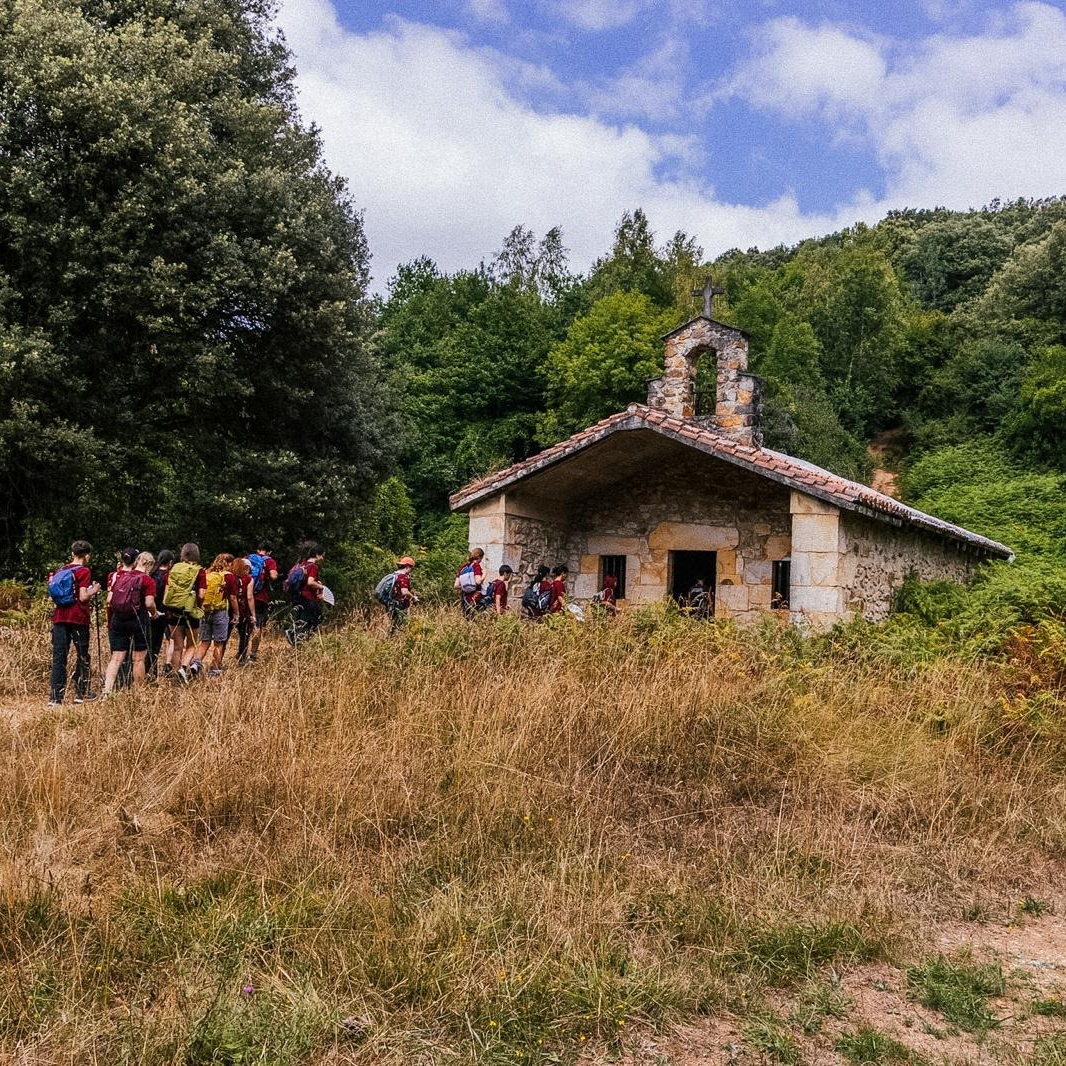 La Ventana a las 16h | "¿Por qué no aparecen en los libros las historias que cuentan nuestros abuelos?": las reflexiones de los ruteros en sus primeros días en la 'Ruta al exilio'