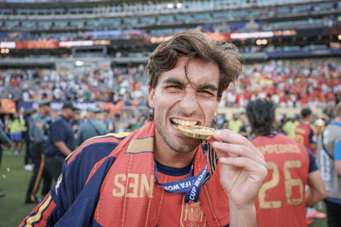 "Ferran Torres ha entrat al panteó de la immortalitat futbolística"