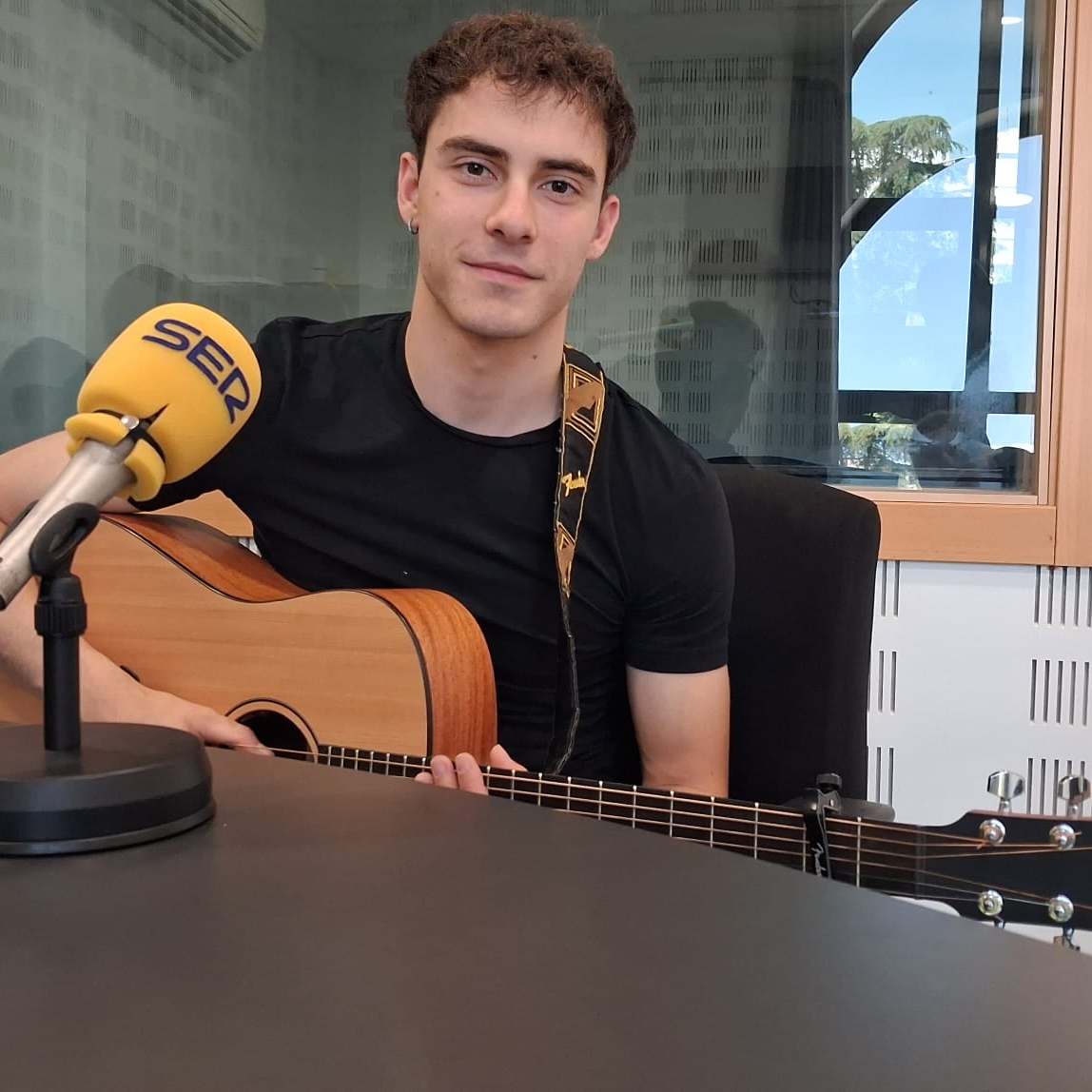 Entrevistamos al cantante y actor Guille Zani