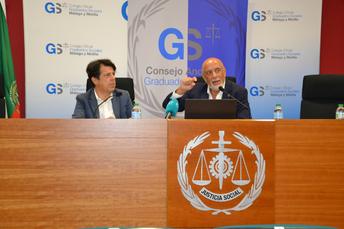 "Las patologías que se están dando son las psicosociales", Eduardo Ruiz, presidente del Consejo Andaluz de Graduados Sociales
