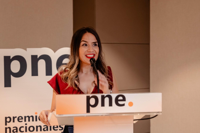 Entrevista con la docente iniestense, Ángela Ruiz episode artwork