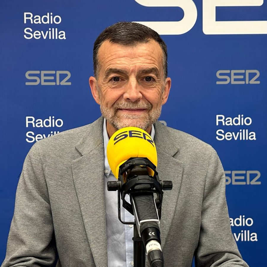 La Entrevista | Antonio Maíllo: "No me identifico con el discurso defensivo de Marlaska; no podemos poner el foco en las víctimas, hay que ponerlo en los responsables" episode artwork