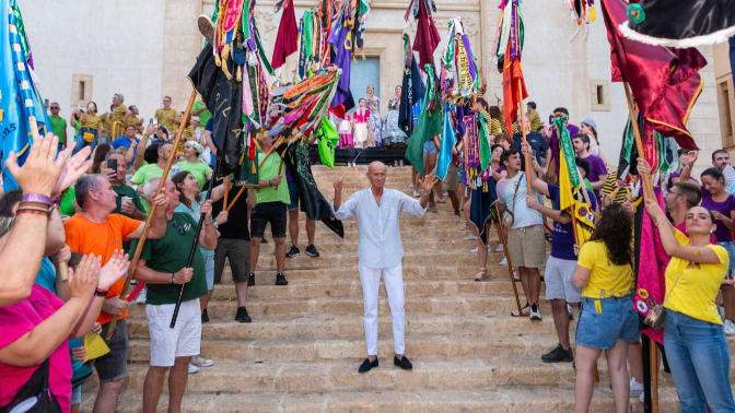 Vicente Pérez Pellicer: “Ser himno oficial de las Festes d’Agost es el colofón a una trayectoria” episode artwork