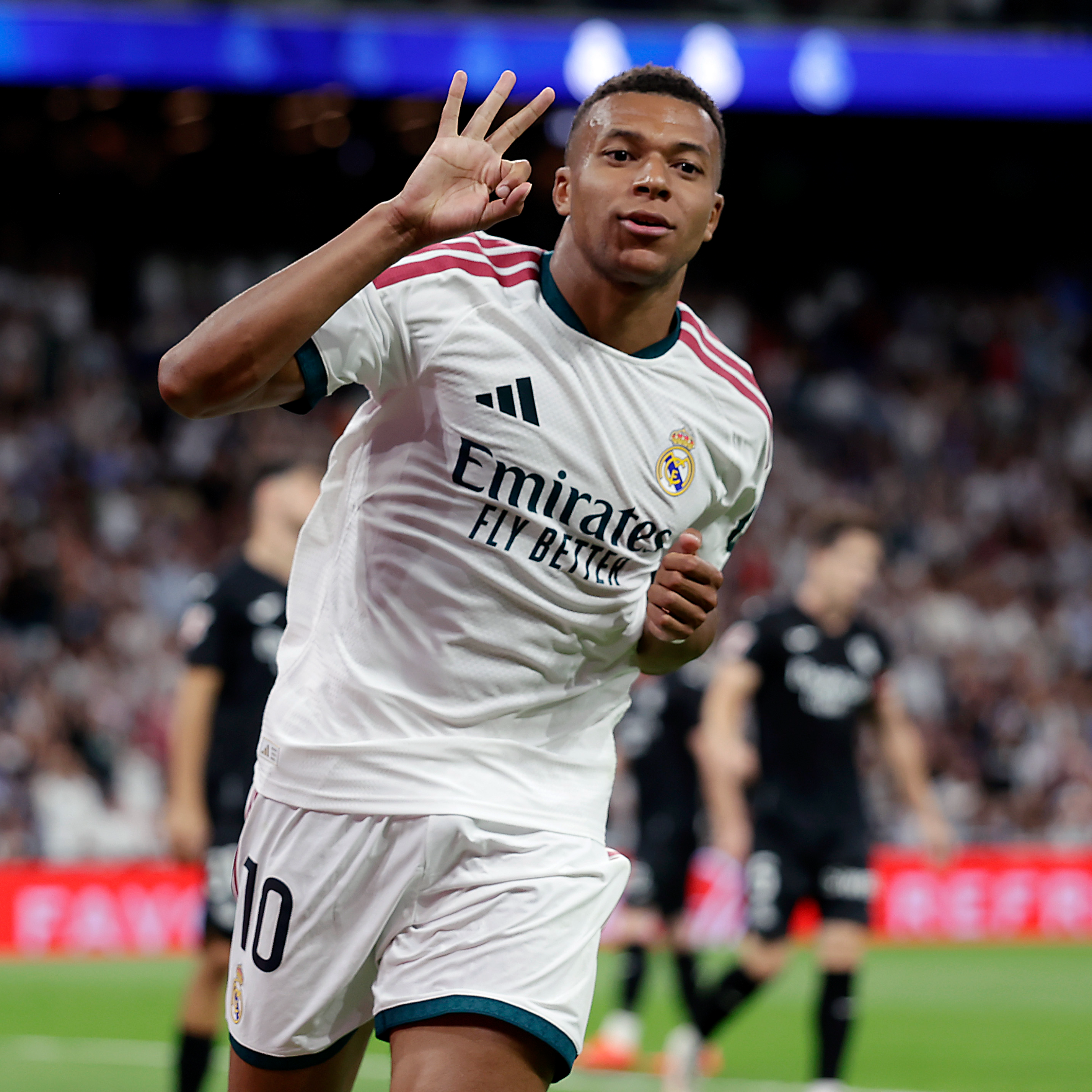 Imagen de Los goles del Real Madrid 4 - 1 Real Sociedad | Hat trick de Mbappé en un Madrid que arrasa