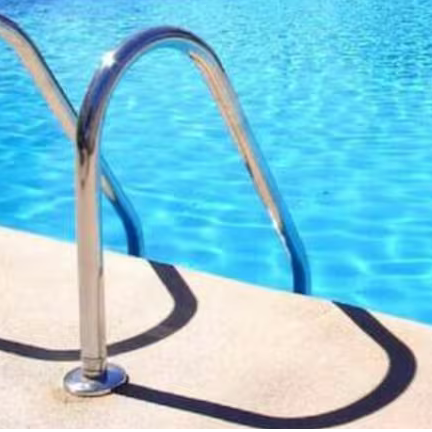 Garinoain preparado para reformar sus piscinas