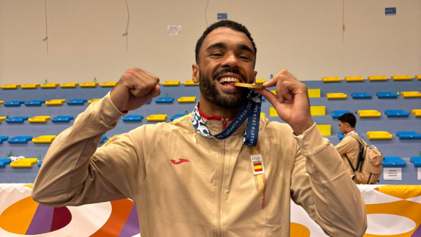 Pablo Coy, boxeador eldense, tras ganar el oro en los Juegos del Mediterráneo episode artwork