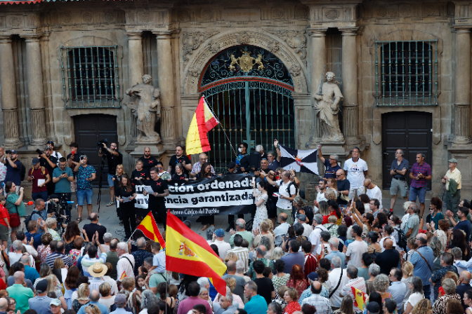 Los reporteros gráficos de Navarra denuncian una mayor presión hacia los periodistas: "Somos presa de las agresiones y de los insultos"