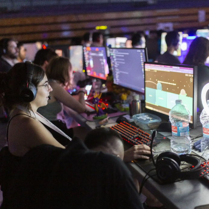 La IX edición de la Navarra LAN Party amplia sus inscripciones