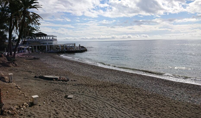 Vecinos de Málaga Este se movilizan contra la ampliación de la playa de los Baños del Carmen episode artwork