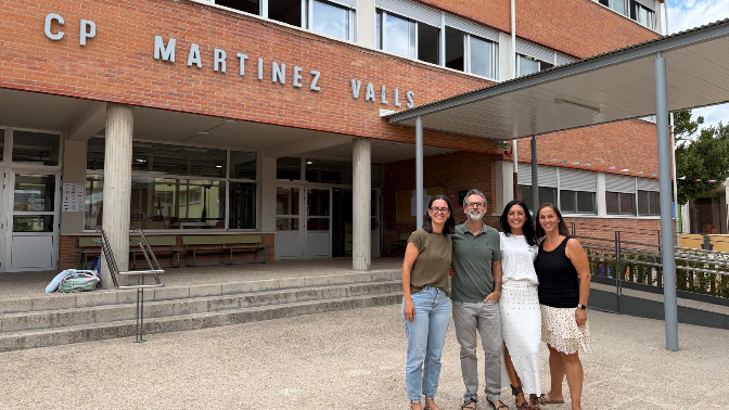 Entrevista a Rafa Alfonso, Mara Vicent, Noelia Quiñones y Teresa Gandia. Inicio curso escolar al CEIP Martínez Valls. episode artwork
