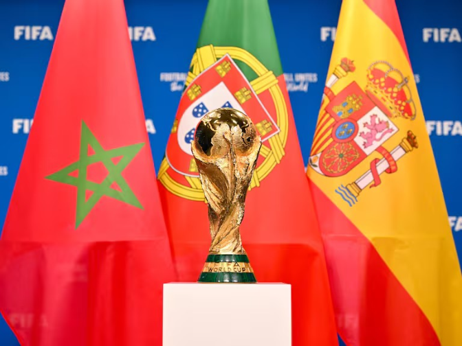 "Habría que plantearse abandonar el Mundial": la indecisión de la FIFA por la sede de la final pone a España en guardia