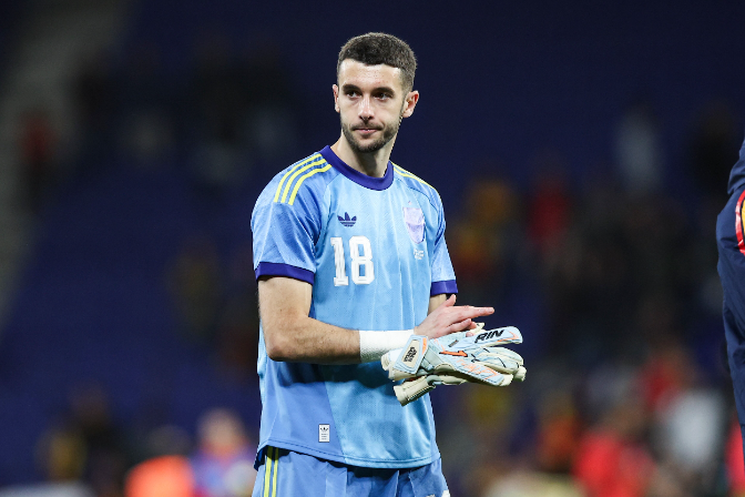 Imagen de Joan Garcia i Gavi fora, Roberto i Fermín dins: la convocatòria de la selecció espanyola