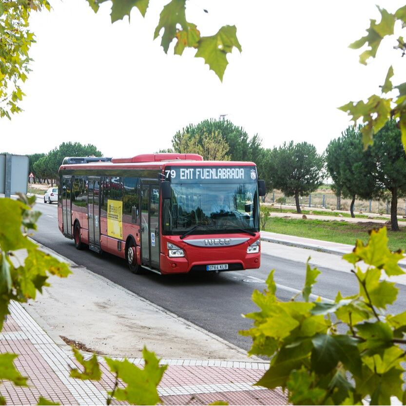 Mónica Sebastián, concejala de Movilidad de Fuenlabrada, anuncia la gratuidad de la EMTF dos días por la Semana Europea de la Movilidad.