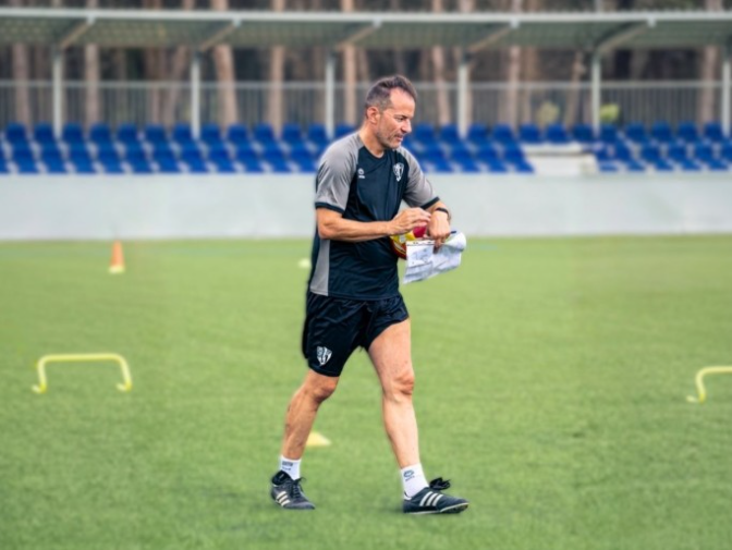 Dani Aso, entrenador del Huesca B, en SER Deportivos episode artwork