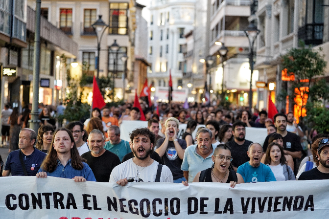 Portada de La mesa de Hora 25